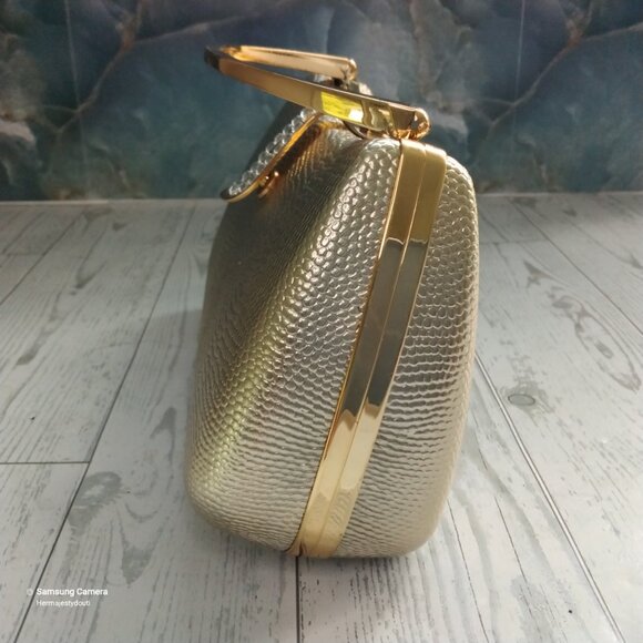 3-Way Gold Clutch Evening Bag Solid Handle Crystal Latch Removable Chain Strap - Picture 2 of 8